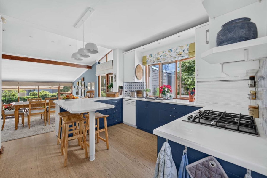 3 Bedroom Property for Sale in Camps Bay Western Cape